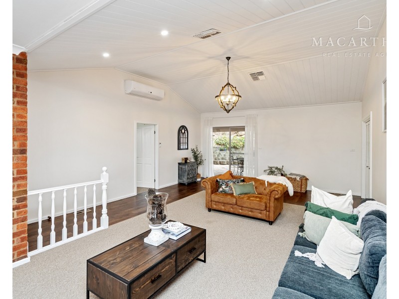 49 Henwood Avenue, Kooringal NSW 2650