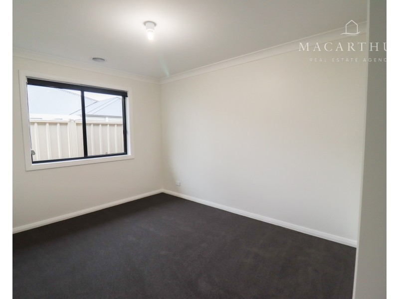 12 Wyoming Avenue, Gobbagombalin NSW 2650