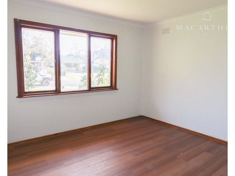 41 Chifley Crescent, Kooringal NSW 2650