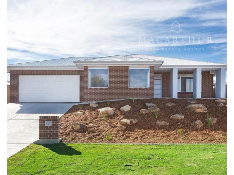 22 Ellerslie Street, Gobbagombalin NSW 2650