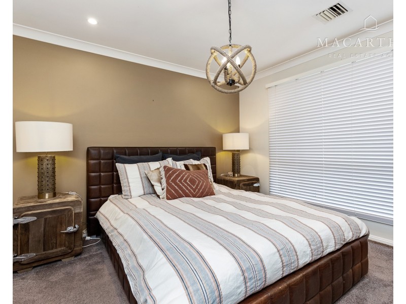 35 Fitzroy Street, Tatton NSW 2650