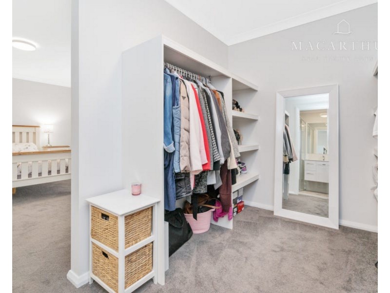 29 Gasnier Loop, Boorooma NSW 2650