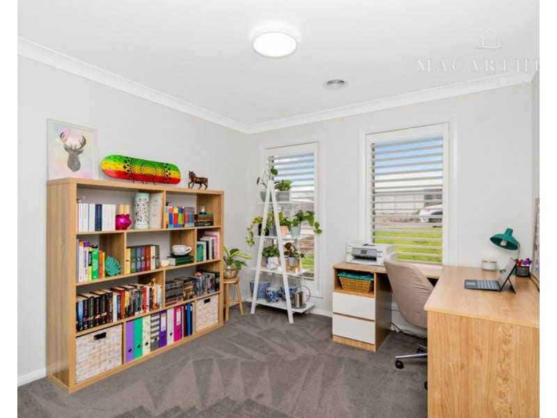 29 Gasnier Loop, Boorooma NSW 2650