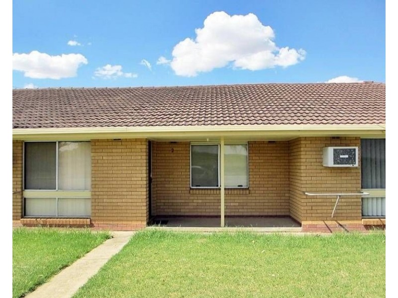 2/84 Travers Street, Wagga Wagga NSW 2650