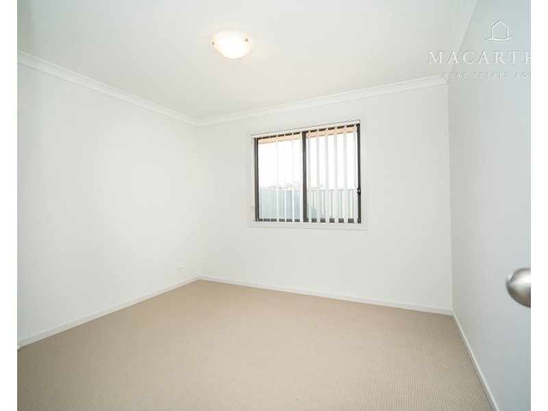 5 & 5A Hazelwood Drive, Forest Hill NSW 2651