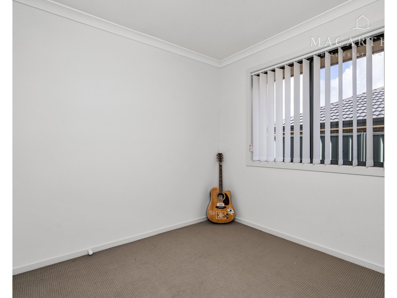 5 & 5A Hazelwood Drive, Forest Hill NSW 2651