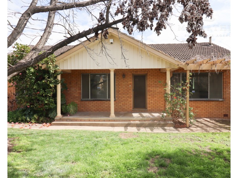 10 Martin Street, Tolland NSW 2650