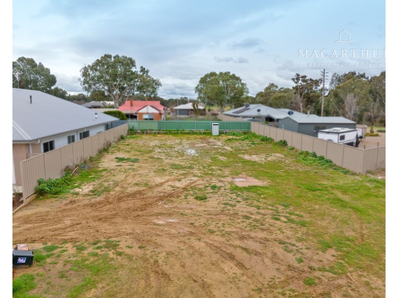 10 Kellerman Crescent, Boorooma NSW 2650