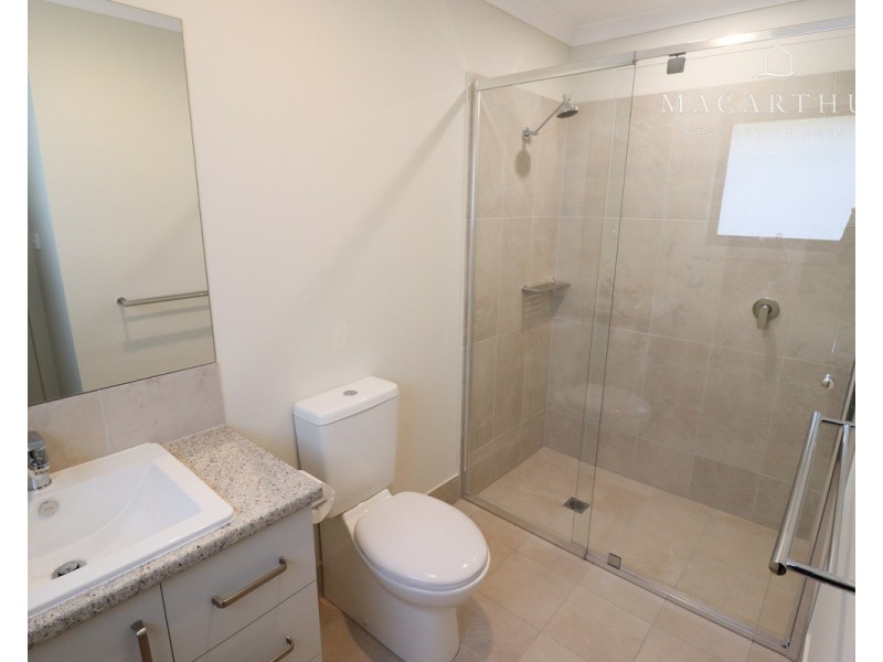 24 Urana Street, The Rock NSW 2655