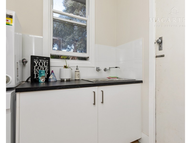 155 Macleay Street, Mount Austin NSW 2650