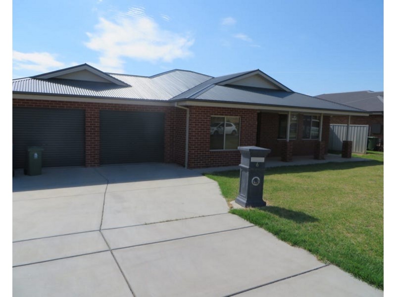 6 Pinnacle Place, Estella NSW 2650