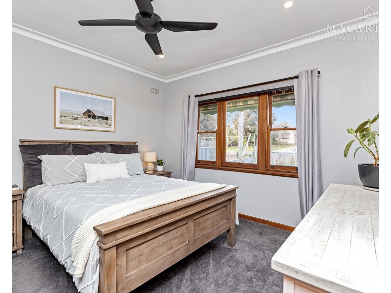 48 Heath Street, Turvey Park NSW 2650