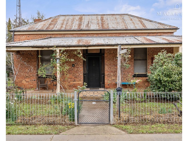 5 Matthews Street, Lockhart NSW 2656