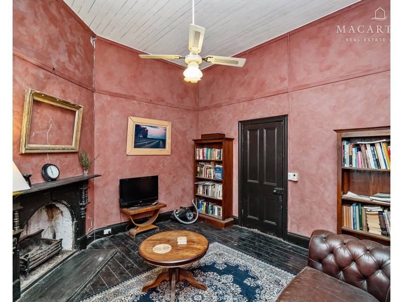 5 Matthews Street, Lockhart NSW 2656