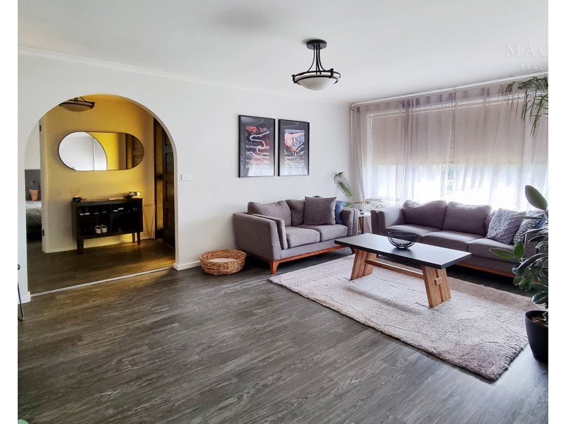 24 Fraser Street, Mount Austin NSW 2650