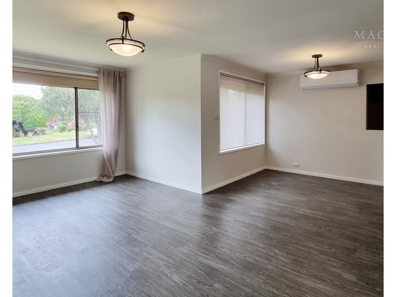 24 Fraser Street, Mount Austin NSW 2650