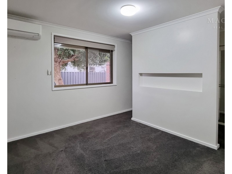 24 Fraser Street, Mount Austin NSW 2650