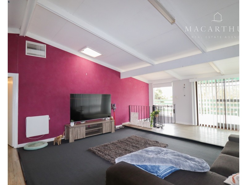 22 Warrawong Street, Kooringal NSW 2650