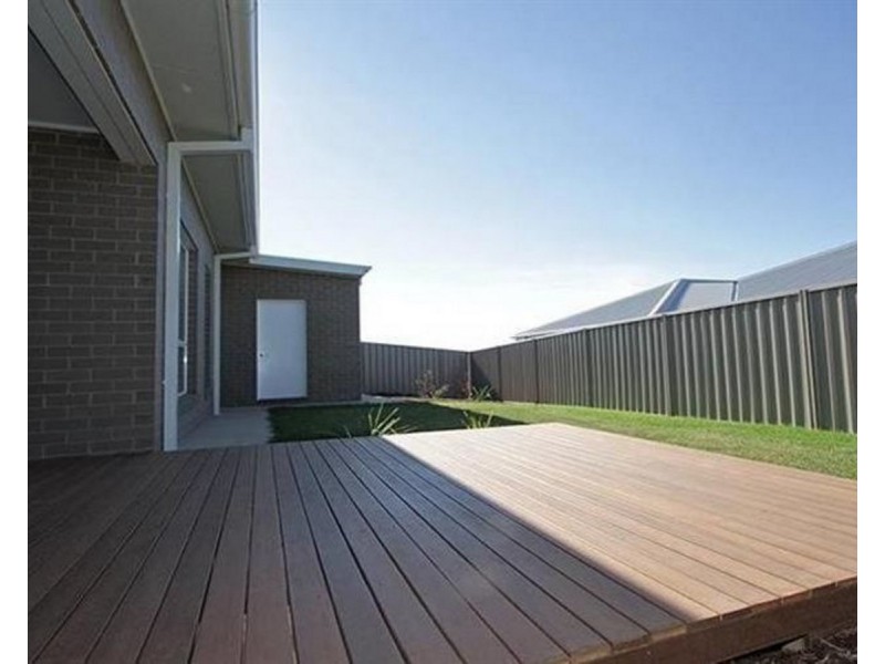 47 Kaloona Drive, Bourkelands NSW 2650