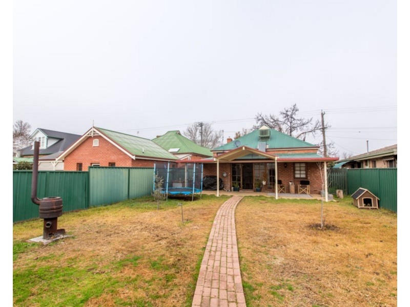 279 Edward Street, Wagga Wagga NSW 2650