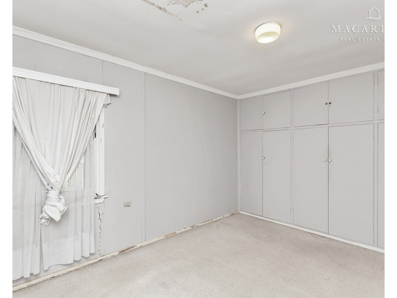 220 Gurwood Street, Wagga Wagga NSW 2650