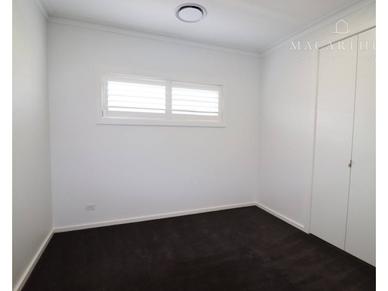 2/6 Rose Place, Boorooma NSW 2650