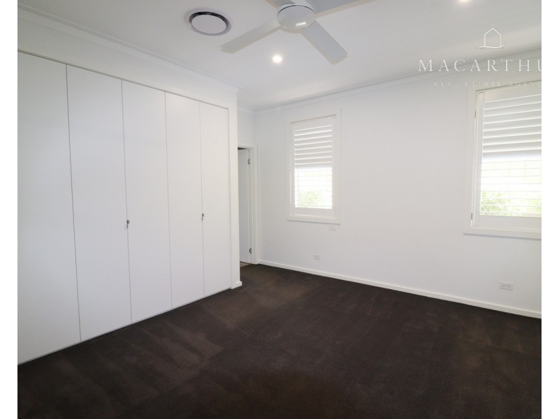 2/6 Rose Place, Boorooma NSW 2650