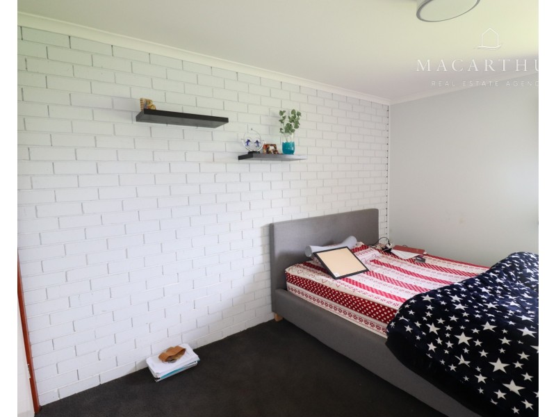 2/426 Kooringal Road, Lake Albert NSW 2650