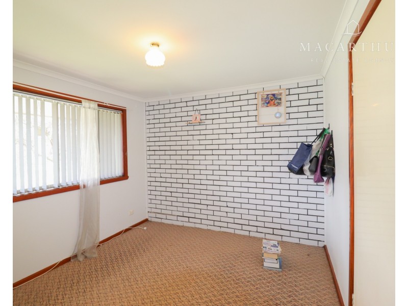 2/426 Kooringal Road, Lake Albert NSW 2650