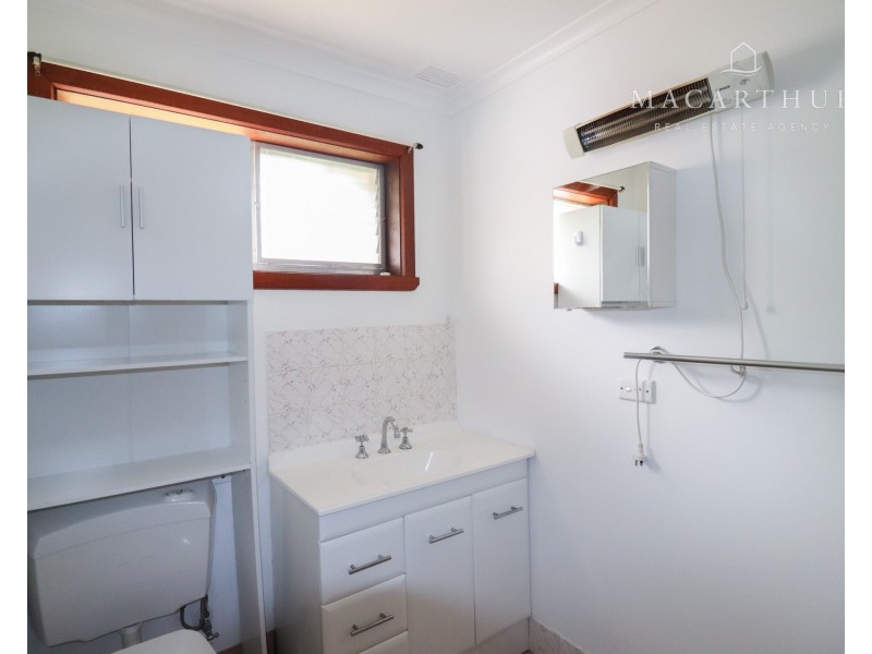2/426 Kooringal Road, Lake Albert NSW 2650