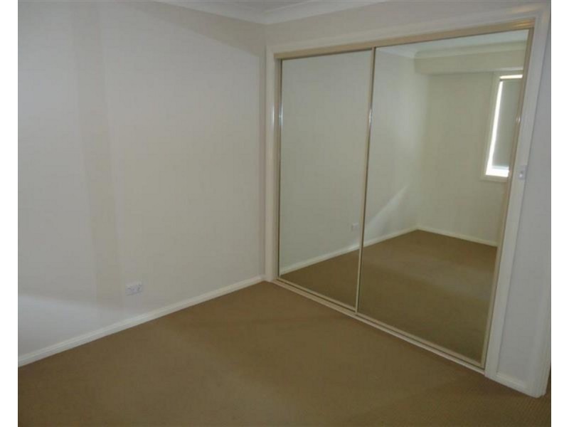 14 Allunga Street, Glenfield Park NSW 2650