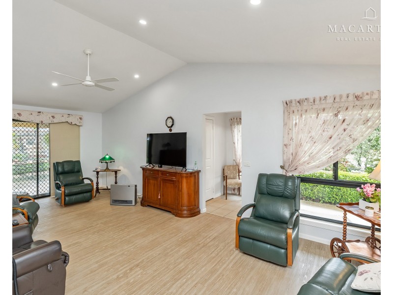 1 Illeura Road, Bourkelands NSW 2650