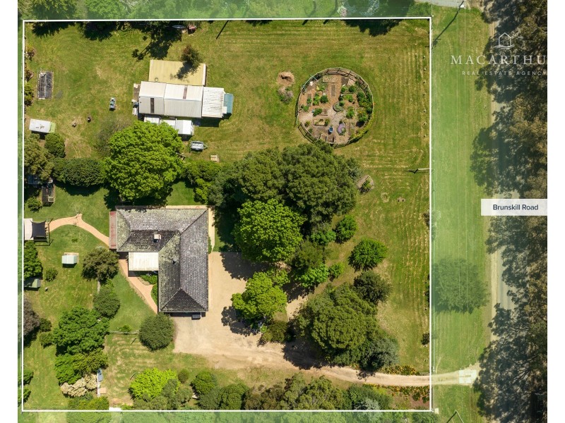 8 Brunskill Road, Lake Albert NSW 2650