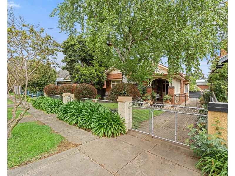 4 Little Best Street, Wagga Wagga NSW 2650