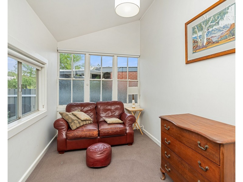 4 Little Best Street, Wagga Wagga NSW 2650