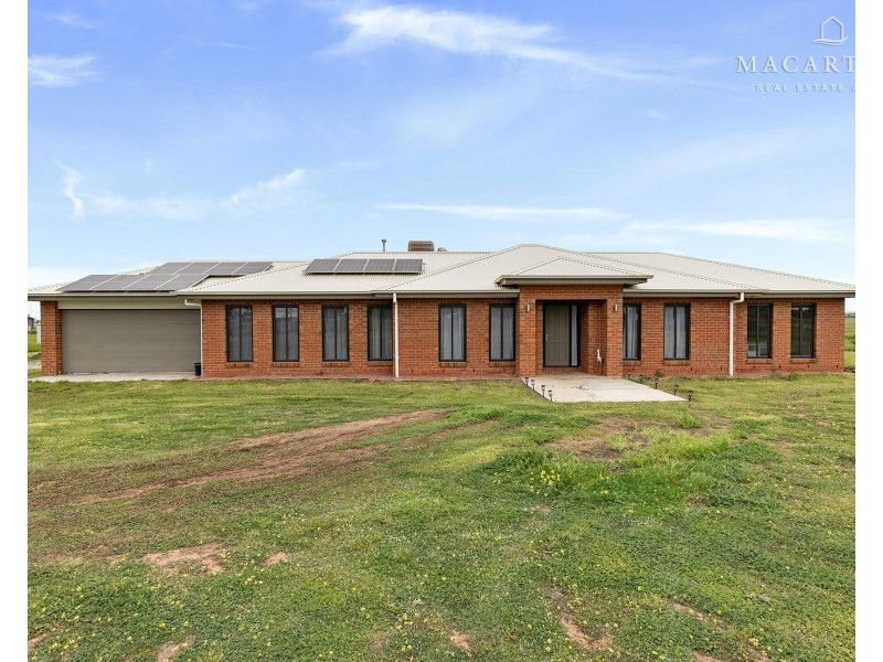 77 Learys Lane, Coolamon NSW 2701