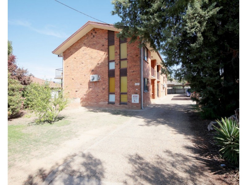 2/89 Ziegler Avenue, Kooringal NSW 2650