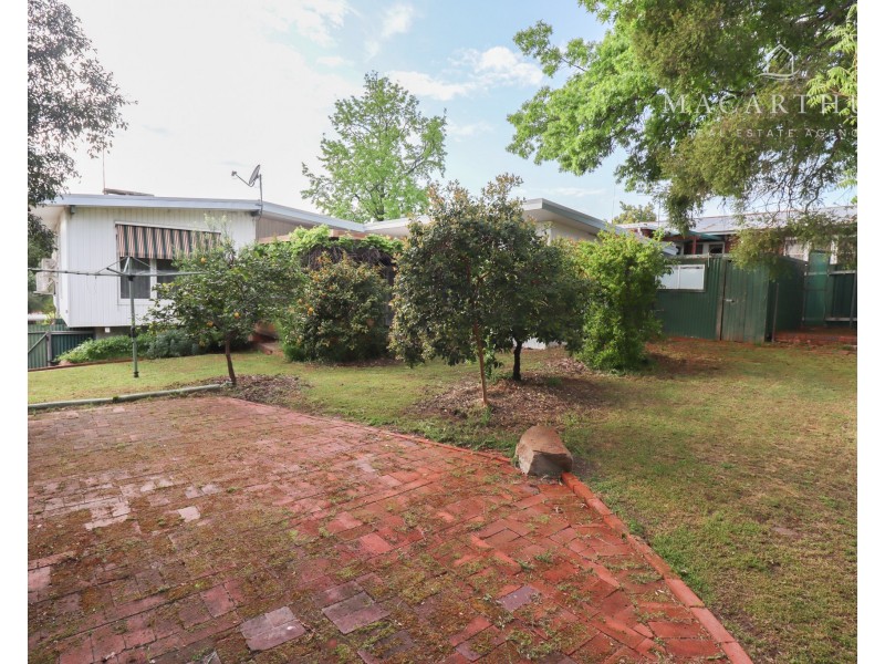 34 Rudd Street, Wagga Wagga NSW 2650