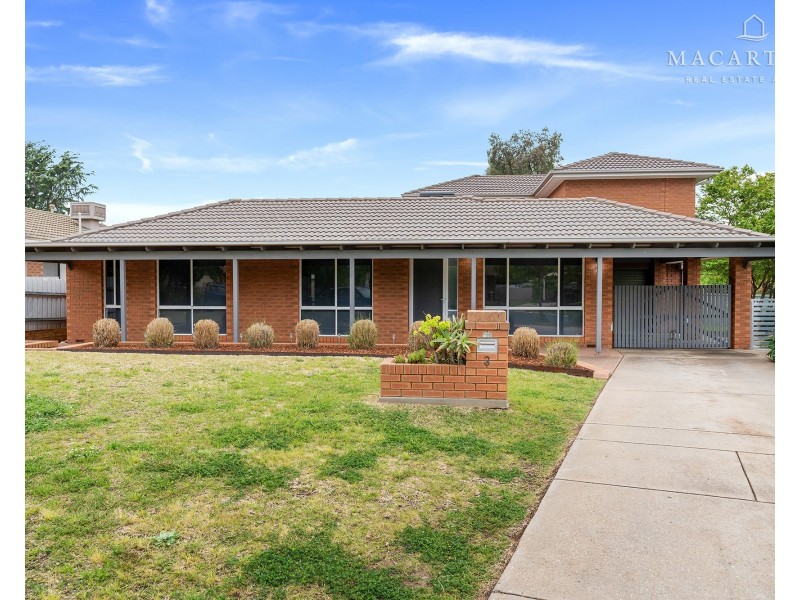 3 Atkins Place, Estella NSW 2650