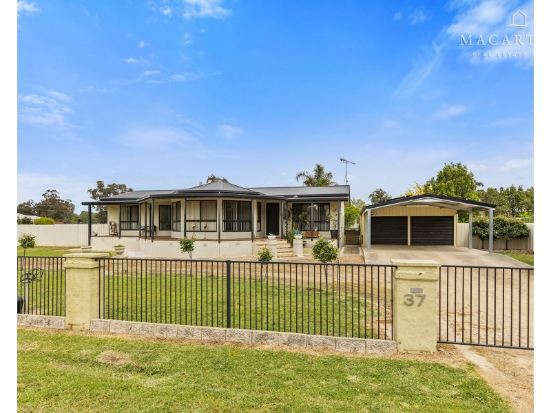 37 Alfred Street, Oura NSW 2650