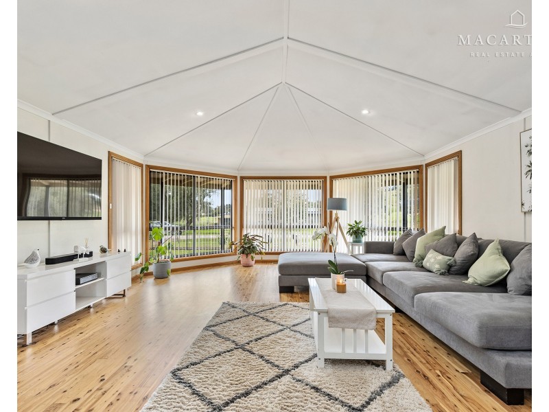 37 Alfred Street, Oura NSW 2650