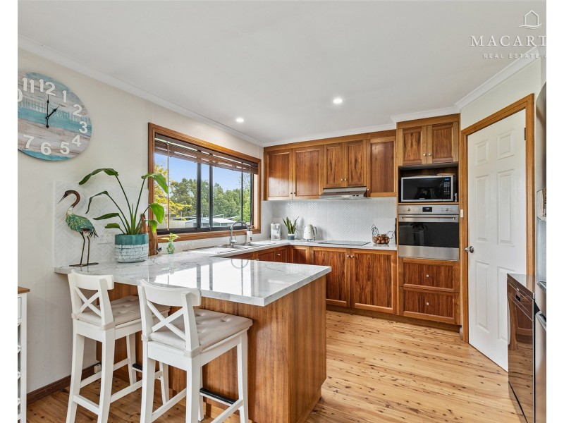37 Alfred Street, Oura NSW 2650