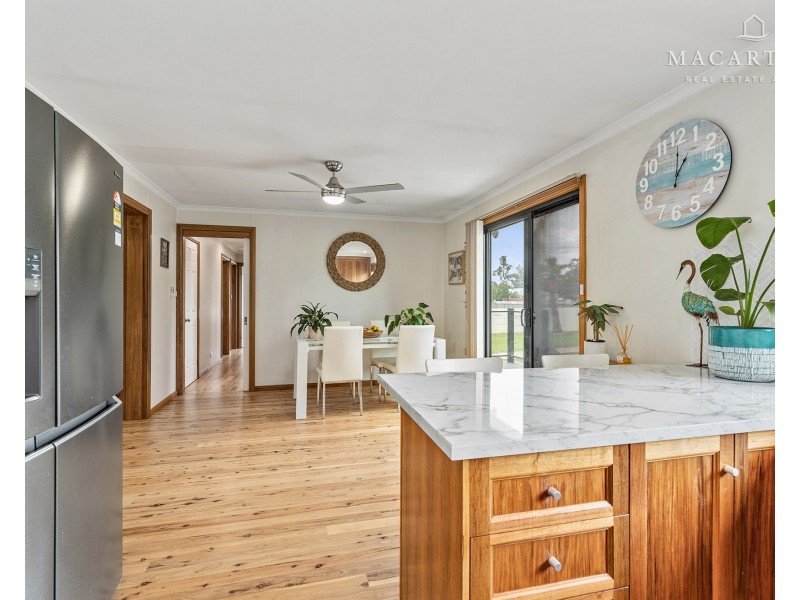 37 Alfred Street, Oura NSW 2650