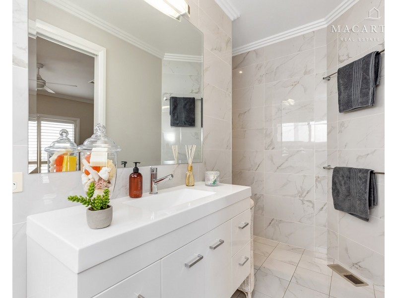 85 Brooklyn Drive, Bourkelands NSW 2650