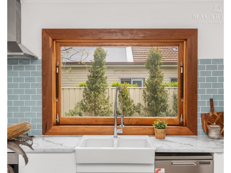 54 Gormly Avenue, Wagga Wagga NSW 2650