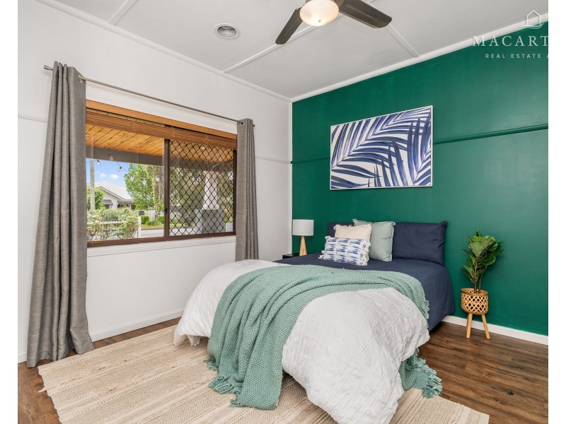 54 Gormly Avenue, Wagga Wagga NSW 2650