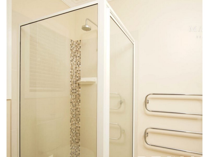 1/7 Bedervale Street, Bourkelands NSW 2650