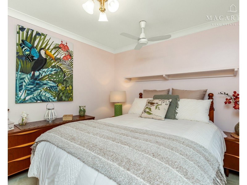 107 Balmoral Crescent, Lake Albert NSW 2650