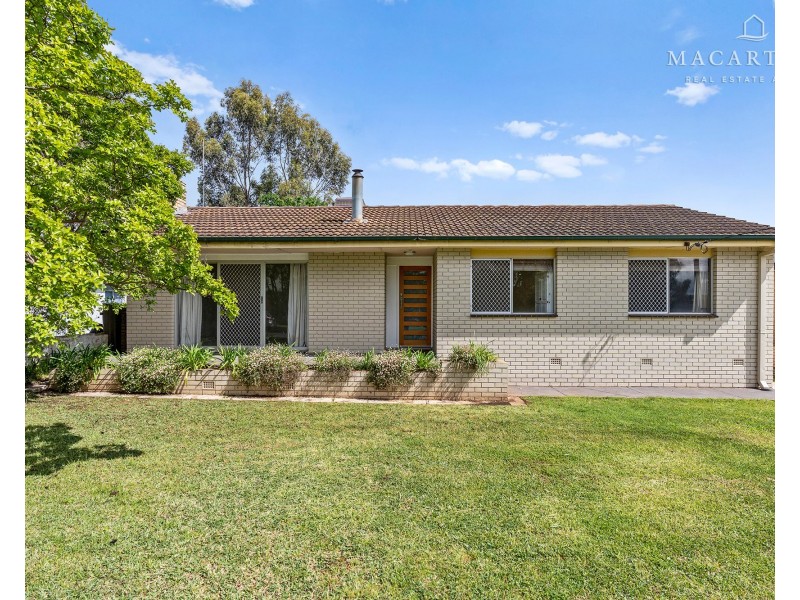 30 Macarthur Street, Ashmont NSW 2650