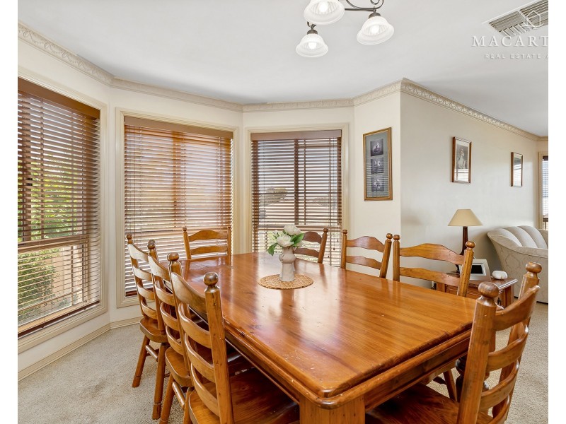 3 Fletcher Place, Kooringal NSW 2650